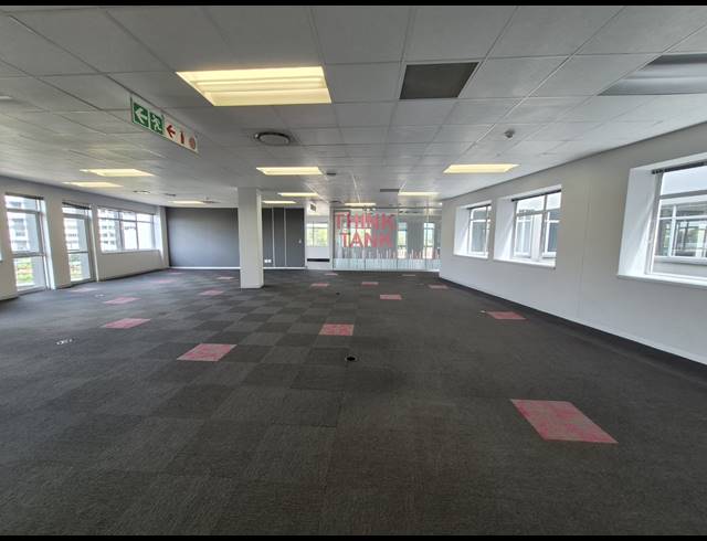 422M² OFFICE TO LET IN SANDTON CENTRAL